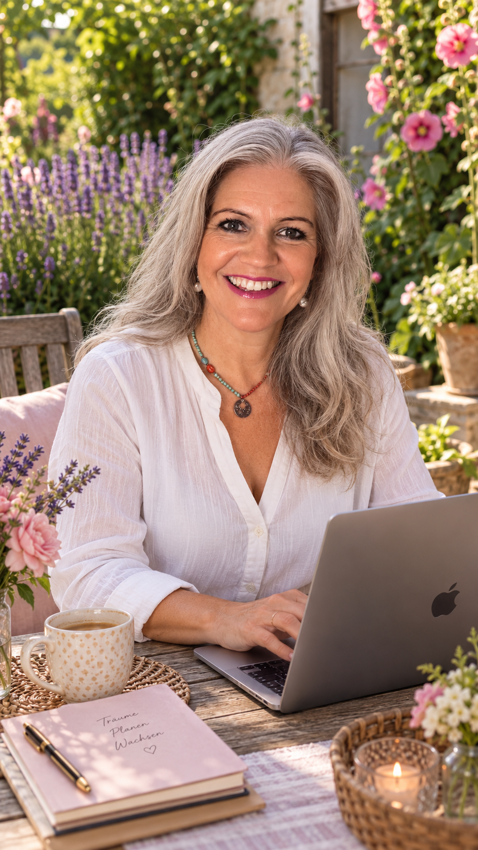 Newsletter Goldfaden The Feminine Space